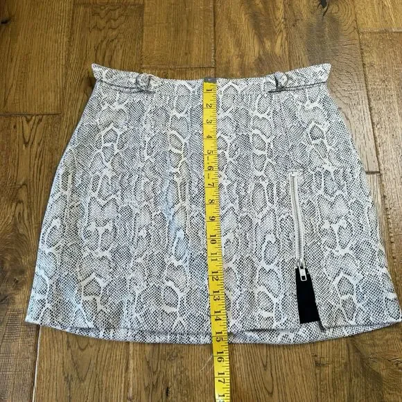 Free People Midnight Magic Snake Print Zip Mini Skirt Womens Size 4 - Picture 3 of 7